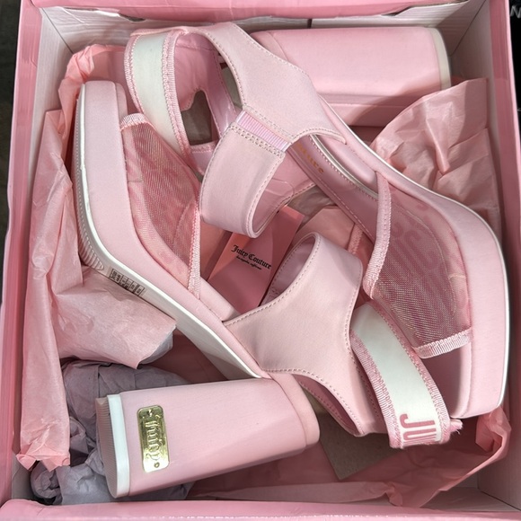 Juicy Couture Women's Graciela Heeled Sandals 7.5 Light Pink Block - Picture 2 of 7